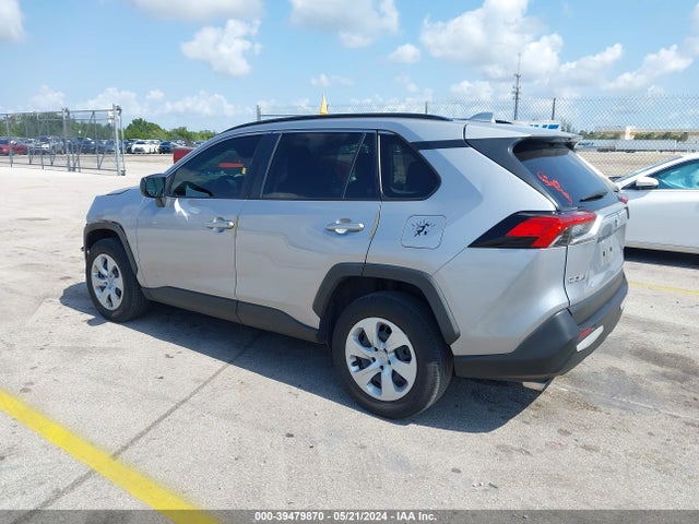 Toyota RAV4 LE 2020 JTMH1RFV7LD051516 Image 3