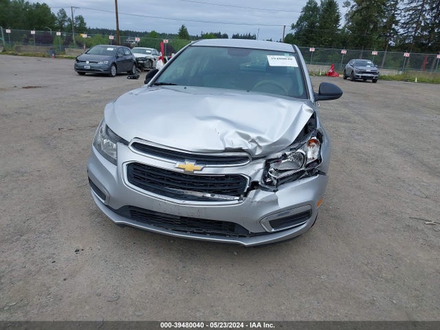 Chevrolet Cruze Ls Auto 2015 1G1PA5SG4F7215571 Image 6