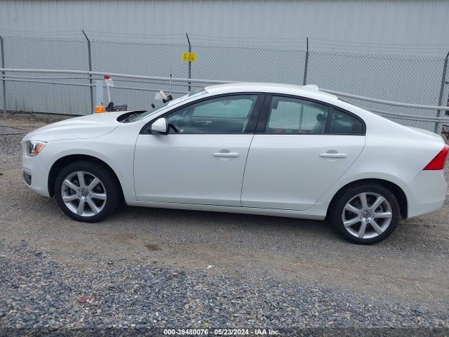 Volvo S60 T5 Drive-e 2016 YV126MFJ7G2408941 Image 14