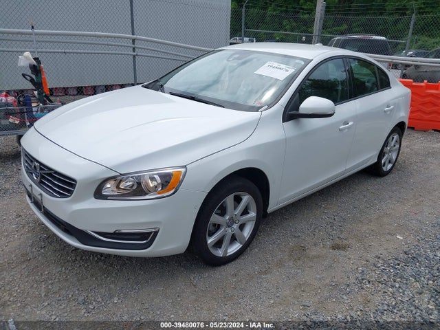 Volvo S60 T5 Drive-e 2016 YV126MFJ7G2408941 Image 2