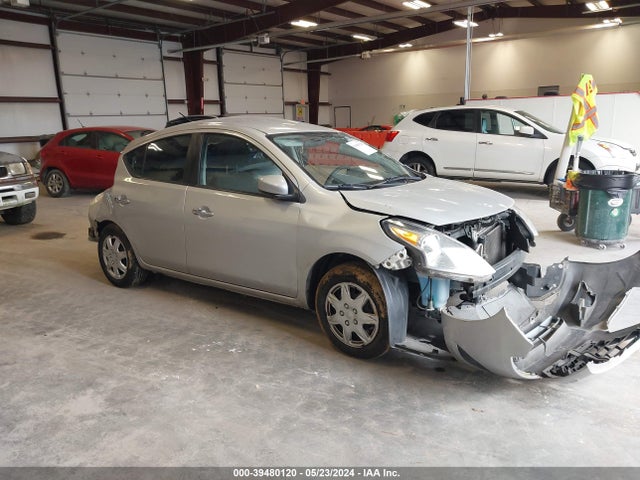 Nissan Versa 1.6 Sv 2017 3N1CN7AP7HK434801 Image 1