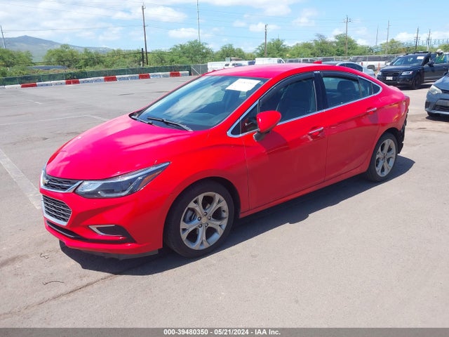 Chevrolet Cruze Premier Auto 2018 1G1BF5SM9J7186806 Image 2