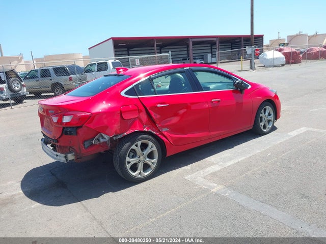 Chevrolet Cruze Premier Auto 2018 1G1BF5SM9J7186806 Image 4
