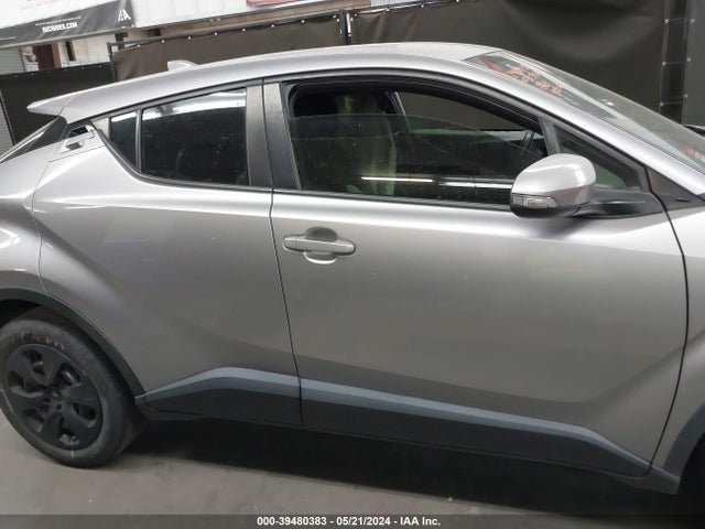 Toyota C-HR LE 2019 JTNKHMBX5K1026864 Image 12