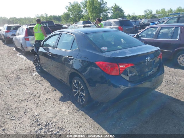 Toyota COROLLA SE 2018 2T1BURHE5JC122376 Image 3
