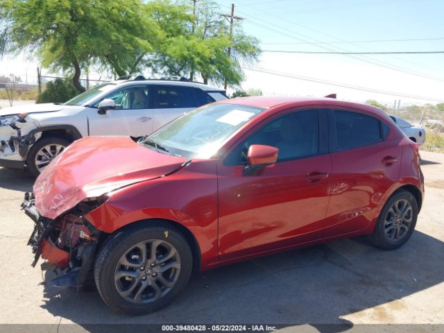 3MYDLBJV2LY702508 Toyota YARIS LE