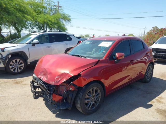 3MYDLBJV2LY702508 Toyota YARIS LE