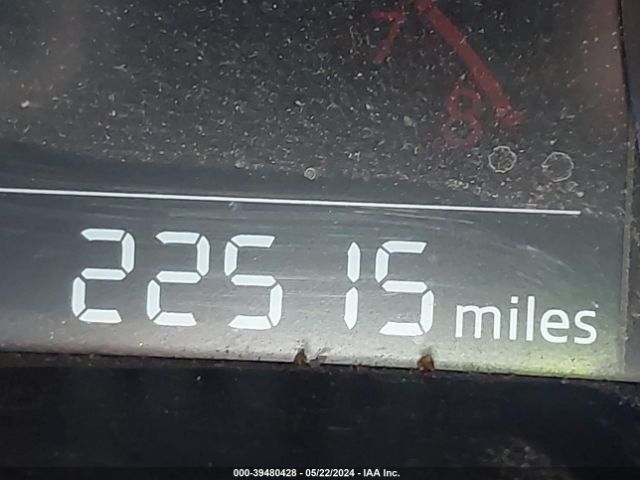 3MYDLBJV2LY702508 Toyota YARIS LE