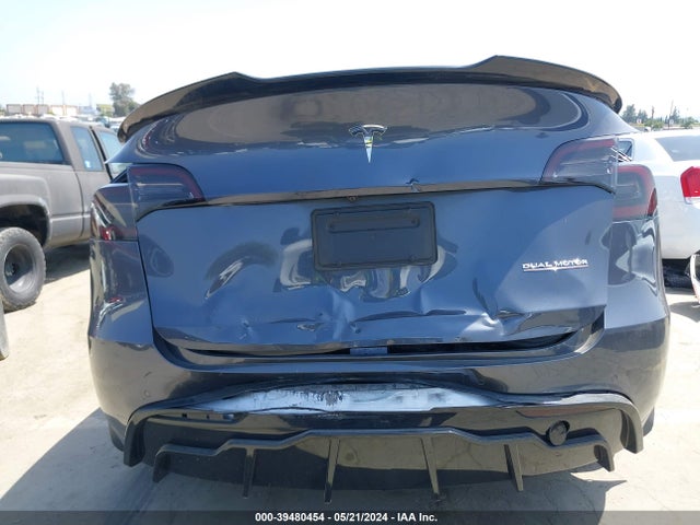 7SAYGDEF0NF560132 Tesla Model Y Performance Dual Motor All-wheel Drive