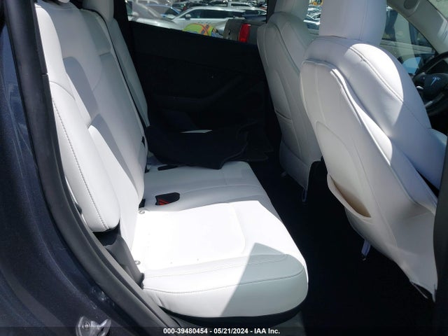 7SAYGDEF0NF560132 Tesla Model Y Performance Dual Motor All-wheel Drive