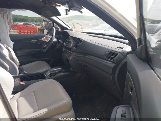 5FNYF7H58NB006308 Honda Passport 2wd Ex-l
