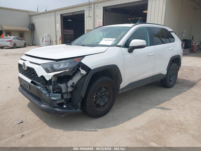 Toyota RAV4 LE 2021 2T3K1RFV7MW123096 Image 2