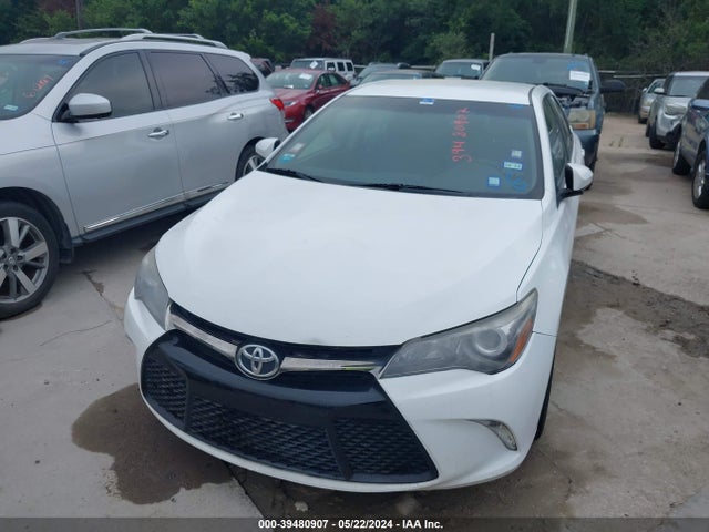 Toyota CAMRY SE 2017 4T1BF1FKXHU734537 Image 2