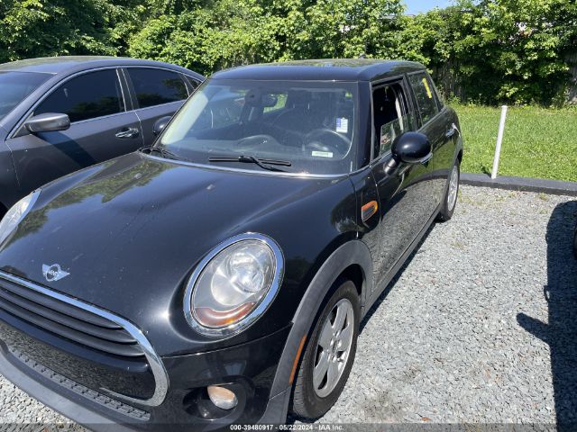 2016 MINI COOPER WMWXU1C55G2D11468 Photo 1