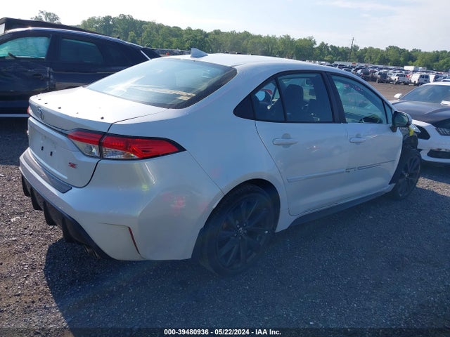 Toyota COROLLA SE 2024 5YFS4MCEXRP178352 Image 4
