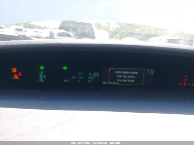 Toyota Prius Two 2015 JTDKN3DU3F0459301 Image 7