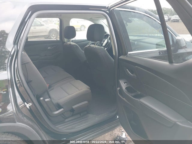 Chevrolet Traverse Ls 2018 1GNERFKW8JJ143443 Image 8
