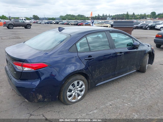 Toyota COROLLA LE 2022 5YFEPMAE2NP367899 Image 4