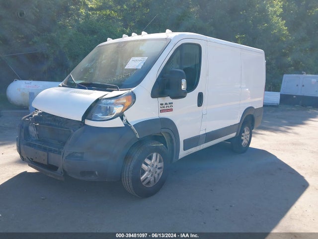 3C6TRVNG2JE156028 RAM Promaster 1500 Low Roof 118 Wb