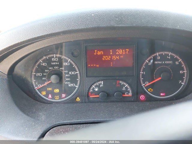 3C6TRVNG2JE156028 RAM Promaster 1500 Low Roof 118 Wb