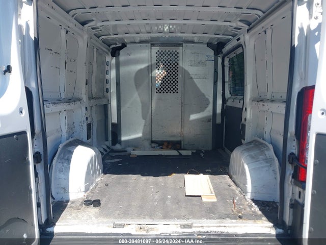 3C6TRVNG2JE156028 RAM Promaster 1500 Low Roof 118 Wb
