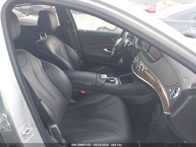 WDDUG8CBXGA242572 Mercedes-Benz S 550