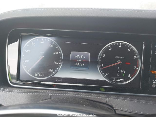 WDDUG8CBXGA242572 Mercedes-Benz S 550