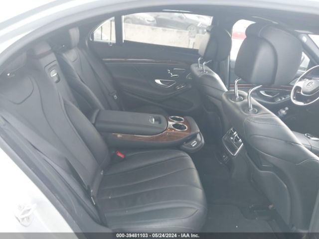 WDDUG8CBXGA242572 Mercedes-Benz S 550