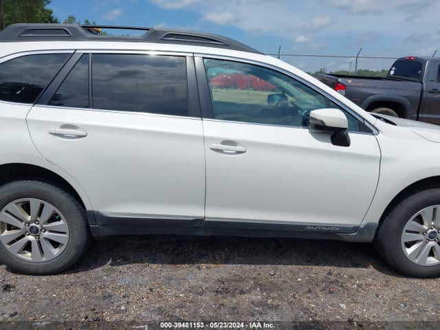 Subaru Outback 2.5i Premium 2016 4S4BSBFC2G3242860 Image 13