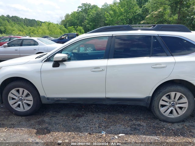 Subaru Outback 2.5i Premium 2016 4S4BSBFC2G3242860 Image 14