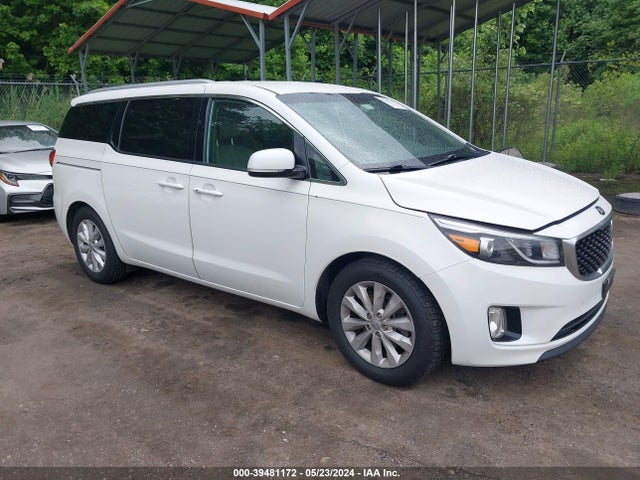 2016 KNDMC5C17G6143948 главное изображение