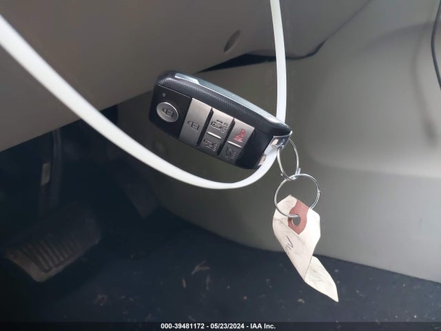 KIA SEDONA EX 2016 KNDMC5C17G6143948 Image 11