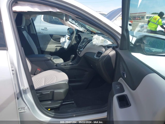Chevrolet EQUINOX LS 2019 2GNAXHEVXK6109375 Image 5
