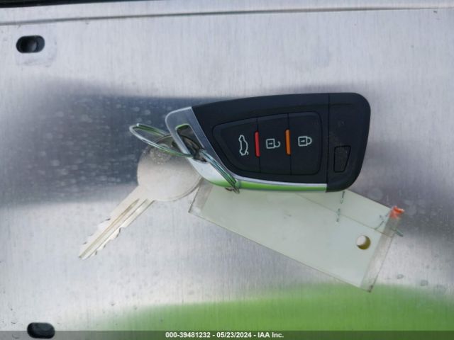 1C3CCCFB7GN162160 Chrysler 200 LX