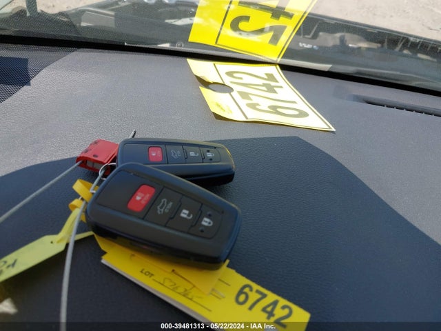 Toyota Rav4 Xle 2019 JTMP1RFV4KD516411 Image 11