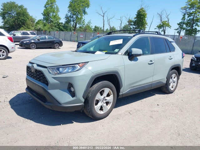 Toyota Rav4 Xle 2019 JTMP1RFV4KD516411 Image 2