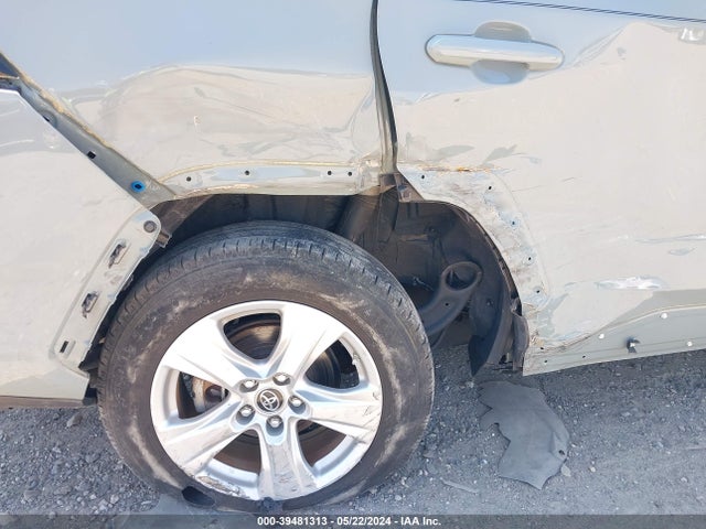 Toyota Rav4 Xle 2019 JTMP1RFV4KD516411 Image 6