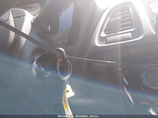 3CZRU6H35NM726514 Honda Hr-v Awd Lx