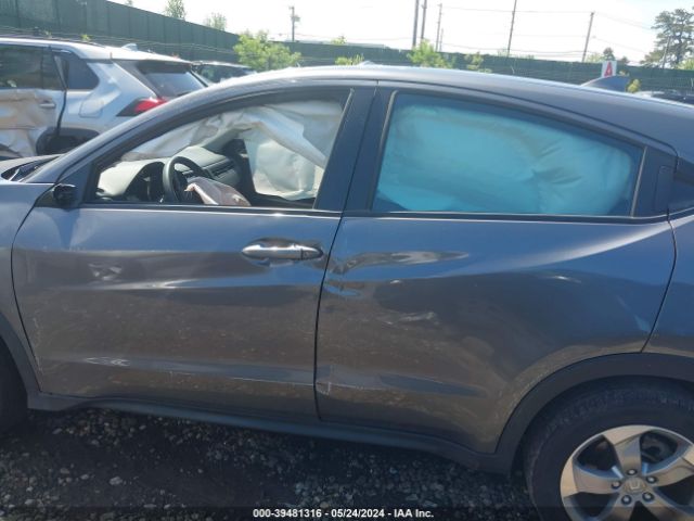 3CZRU6H35NM726514 Honda Hr-v Awd Lx
