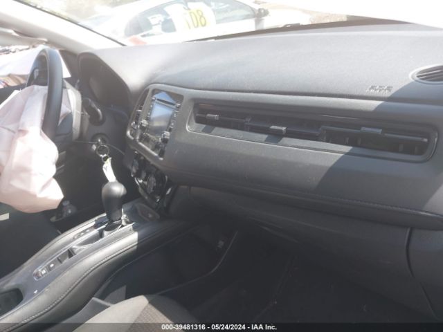 3CZRU6H35NM726514 Honda Hr-v Awd Lx