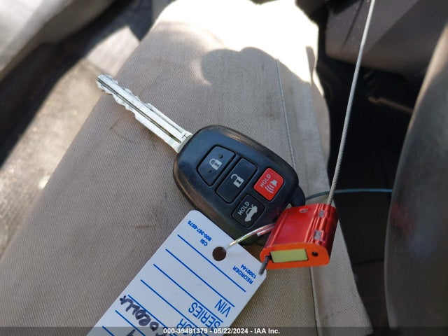 Toyota Corolla S Plus 2014 2T1BURHE3EC098925 Image 11