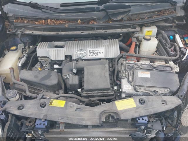 JTDKN3DU0E1775571 Toyota Prius Two