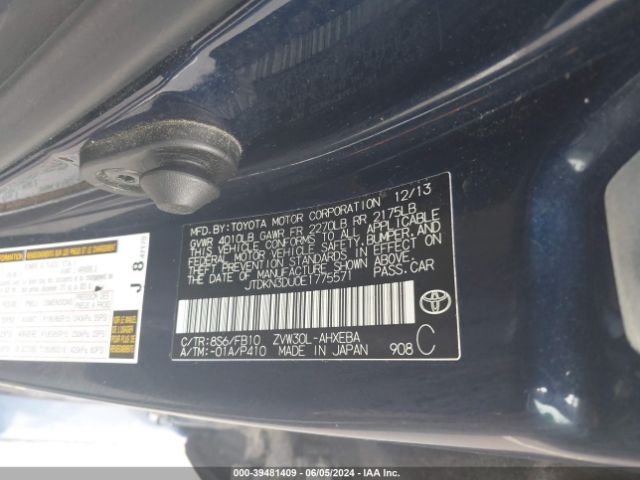 JTDKN3DU0E1775571 Toyota Prius Two