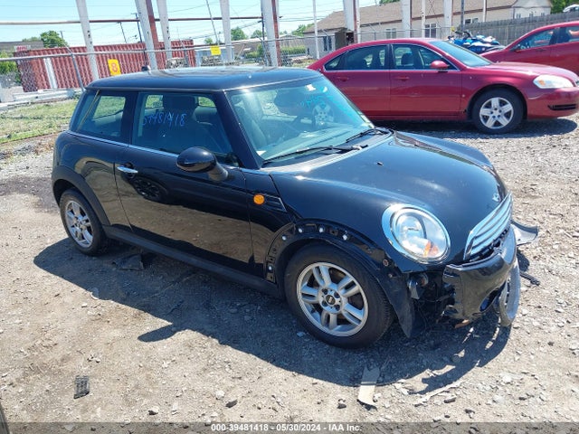 2013 MINI HARDTOP WMWSU3C52DT690051 Photo 0