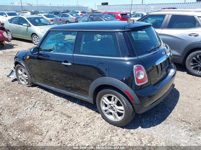 2013 MINI HARDTOP WMWSU3C52DT690051 Photo 2
