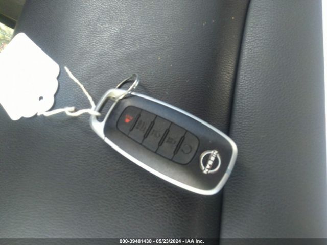 5N1DR3CC0RC206683 Nissan Pathfinder Sl 4wd
