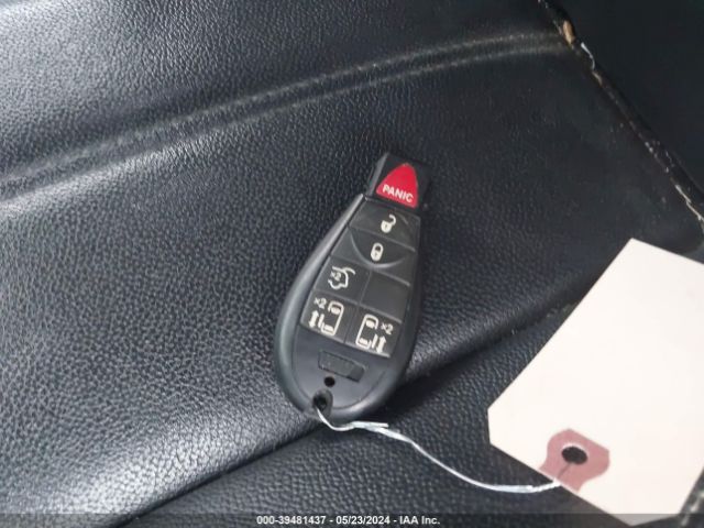 2C4RC1BG1ER367954 Chrysler Town & Country Touring