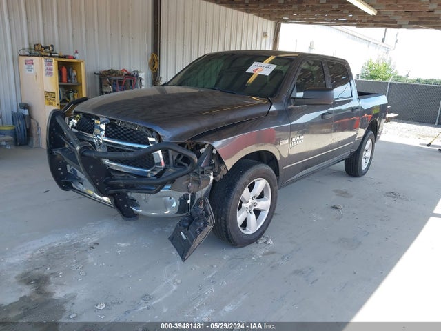 1C6RR7KT3LS155770 RAM 1500 Classic Tradesman  4x4 5'7 Box