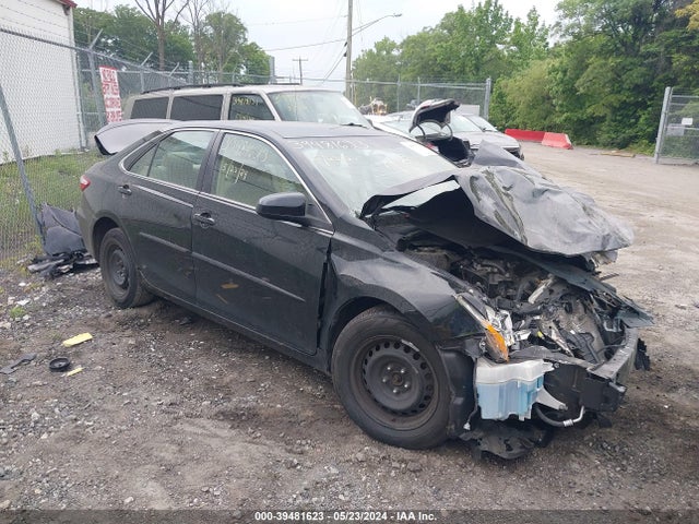 Toyota CAMRY LE 2015 4T4BF1FK4FR471934 Image 1