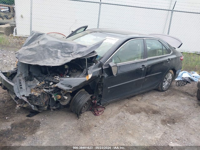 Toyota CAMRY LE 2015 4T4BF1FK4FR471934 Image 2